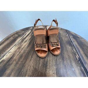 Size 8.5 Brown leather Ollio fringed block Sandals
